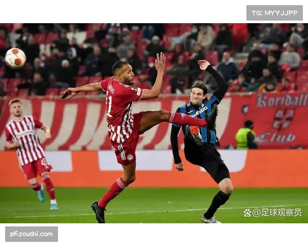 阿贾克斯对阵奥林匹亚科斯 年轻教练的欧冠考验